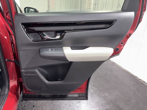 Used 2024 Honda CR-V EX-L image 15