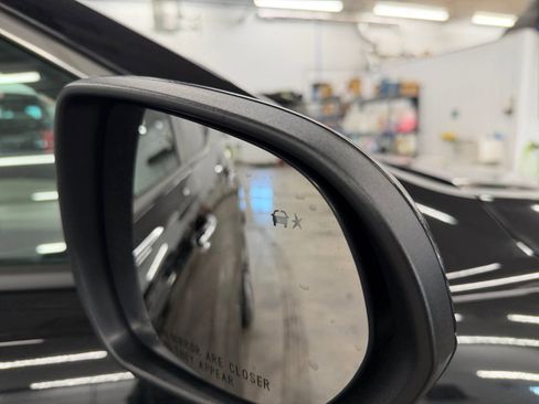 Used 2021 Buick Encore GX Select w/ Sport Touring Package image 28