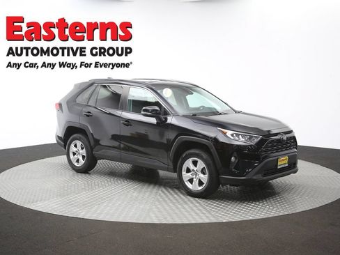 Used 2021 Toyota RAV4 XLE AWD/4WD image 47