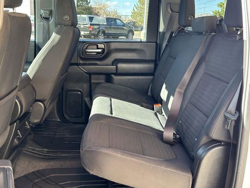 Used 2023 Chevrolet Silverado 2500 LT image 20