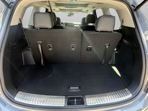 Used 2025 Kia Telluride SX w/ SX Captain's Chair Package FWD image 49