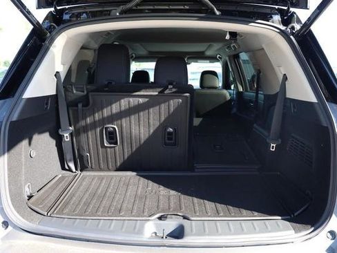 New 2026 Nissan Pathfinder Platinum AWD/4WD image 8