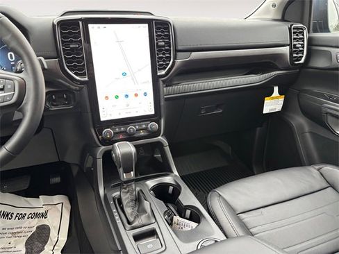 New 2025 Ford Ranger Lariat w/ FX4 Off-Road Package image 11