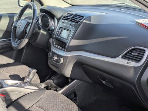 Used 2015 Dodge Journey American Value Package w/ Flexible Seating Group image 31