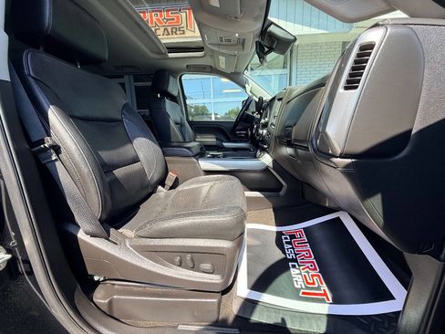 Used 2018 Chevrolet Silverado 2500 LTZ w/ Duramax Plus Package image 40