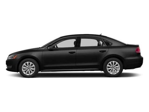 Used 2014 Volkswagen Passat TDI SE FWD image 3