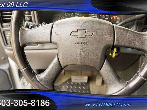 Used 2006 Chevrolet Silverado 2500 LT AWD/4WD image 21