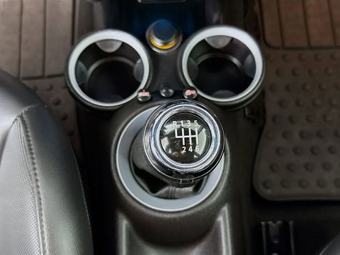 Used 2014 MINI Cooper Clubman S image 16