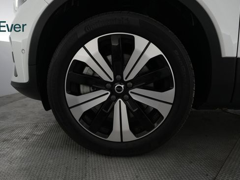 Used 2023 Volvo C40 P8 Recharge Plus AWD/4WD image 19