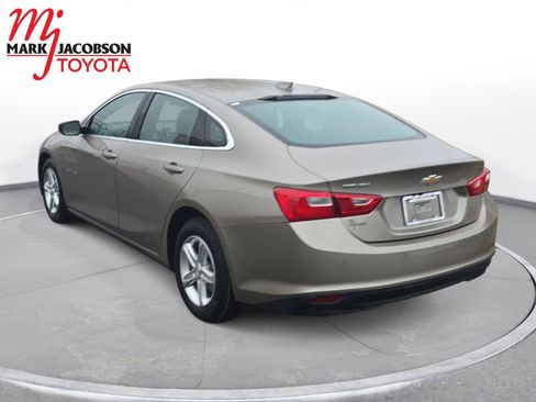 Used 2024 Chevrolet Malibu LT image 13