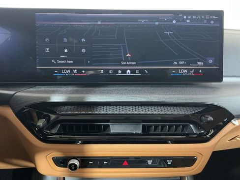 New 2026 BMW 330i Sedan w/ Premium Package image 12