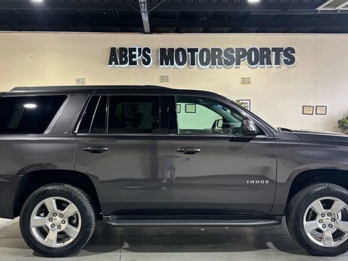 Used 2017 Chevrolet Tahoe LT w/ Luxury Package image 4