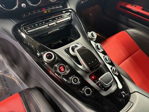 Used 2019 Mercedes-Benz AMG GT Base image 17