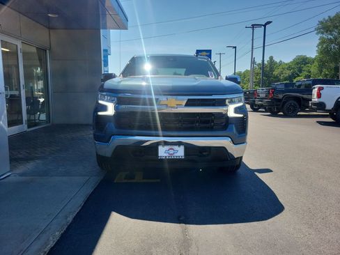 Certified 2024 Chevrolet Silverado 1500 LT AWD/4WD image 3