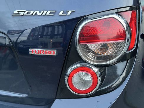 Used 2016 Chevrolet Sonic LT w/ Fun and Sun Package image 32