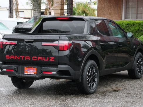 Used 2022 Hyundai Santa Cruz SEL image 10