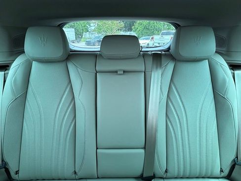 Used 2023 Maserati Grecale GT AWD/4WD image 13