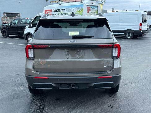 New 2026 Ford Explorer ST-Line image 5