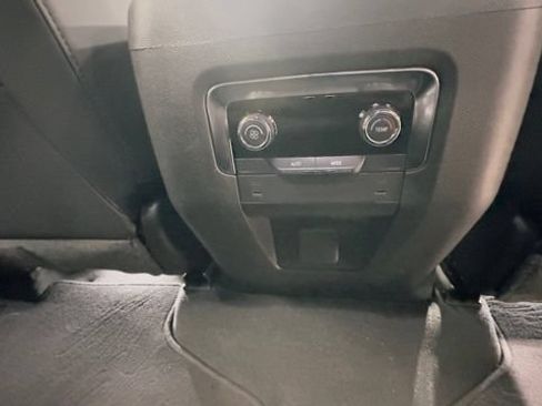 Used 2025 Chevrolet Tahoe LT AWD/4WD image 44
