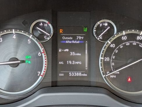 Certified 2023 Lexus GX 460 Premium w/ Premium Package AWD/4WD image 28
