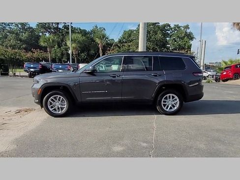New 2025 Jeep Grand Cherokee L Laredo w/ Luxury Tech Group I image 26