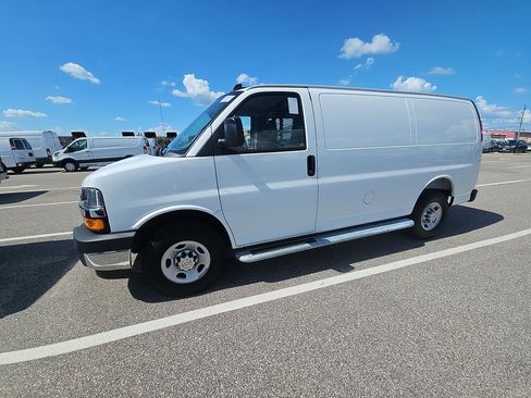 Certified 2025 Chevrolet Express 2500 w/ Driver Convenience Package RWD image 1
