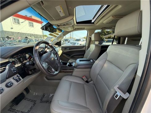 Used 2017 Chevrolet Tahoe LT AWD/4WD image 17