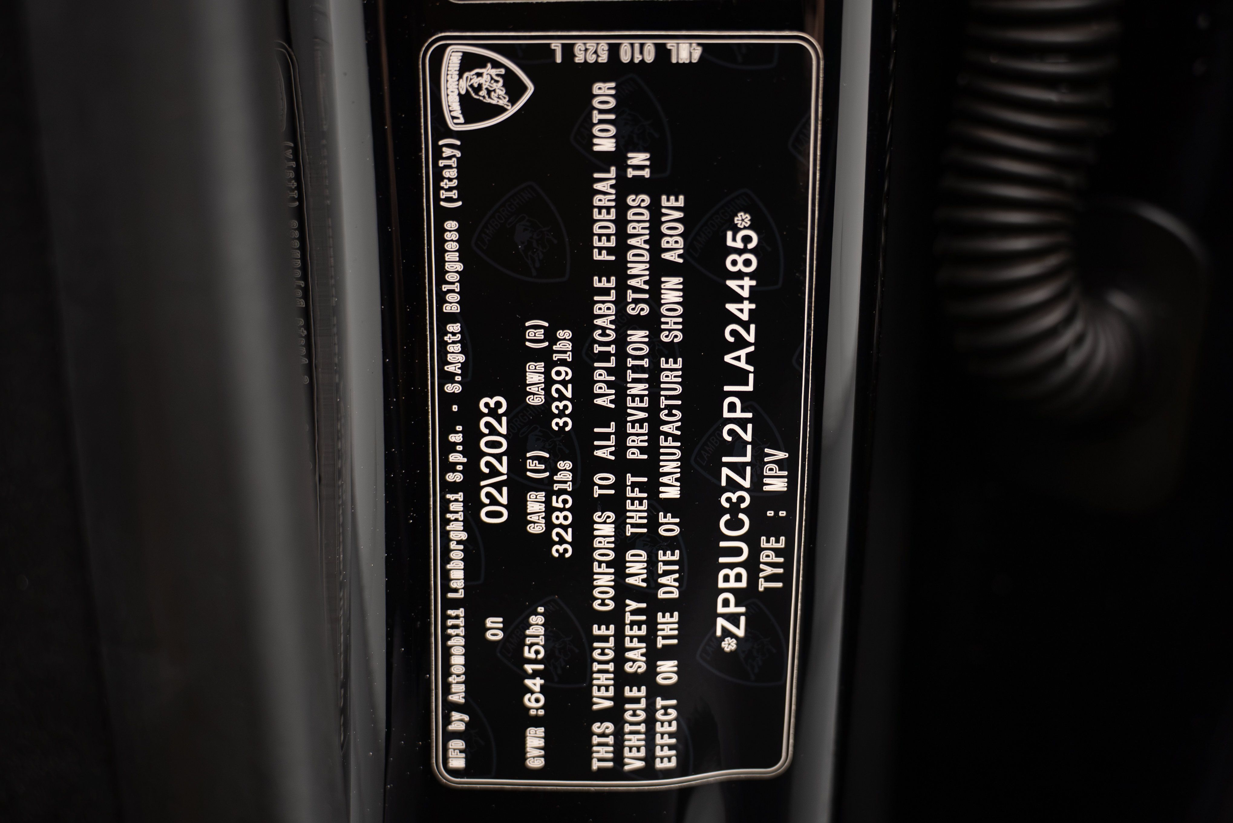Used 2023 Lamborghini Urus Performante AWD/4WD image 25