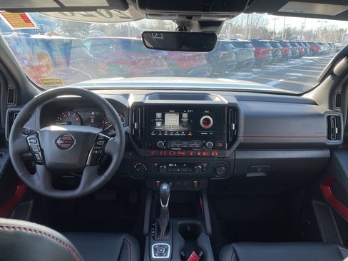 Used 2026 Nissan Frontier PRO-4X w/ Pro Premium Package image 13