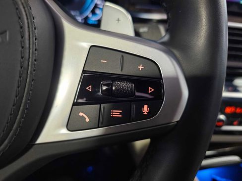 Used 2023 BMW 530e w/ M Sport Package image 21