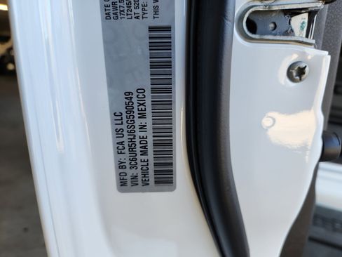 New 2025 RAM 2500 Tradesman image 25