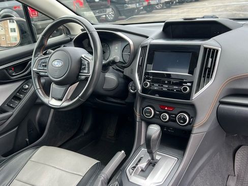 Used 2022 Subaru Crosstrek 2.0i Premium w/ Moonroof Package image 19