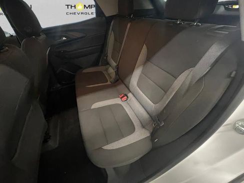 Used 2023 Chevrolet TrailBlazer LT FWD image 13