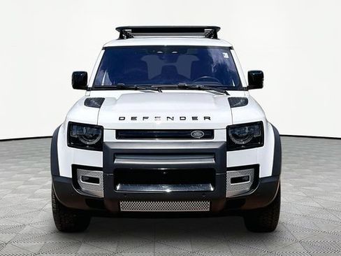 Used 2023 Land Rover Defender 110 S AWD/4WD image 2