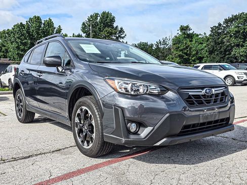 Used 2021 Subaru Crosstrek 2.0i Premium w/ Moonroof Package AWD/4WD image 1