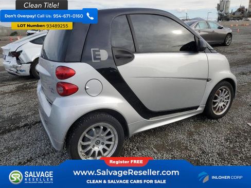 Used 2014 smart fortwo electric drive image 4