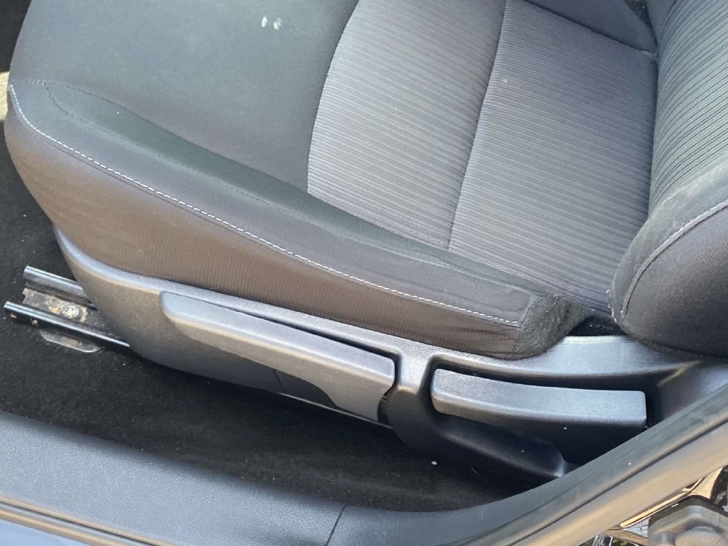Used 2024 Nissan Sentra SV FWD image 21