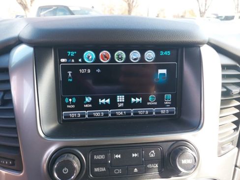 Used 2019 Chevrolet Tahoe LT w/ LT Signature Package image 13