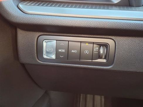 New 2026 Chevrolet Traverse LT w/ LPO, Floor Liner Package image 12