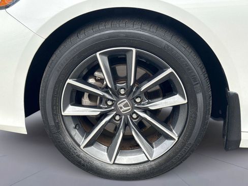 Certified 2021 Honda Accord EX-L image 11