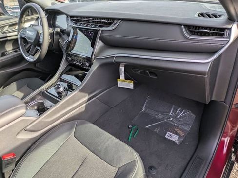 New 2026 Jeep Grand Cherokee Laredo X AWD/4WD image 35