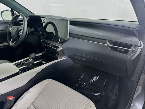 Certified 2025 Lexus RX 350 Premium w/ Convenience Package image 28