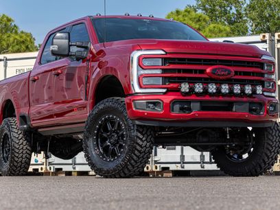 New 2026 Ford F250 Platinum w/ Tremor Off-Road Package