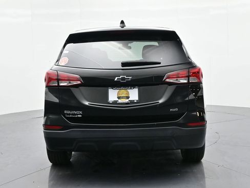 Used 2023 Chevrolet Equinox LS w/ LS Convenience Package image 7