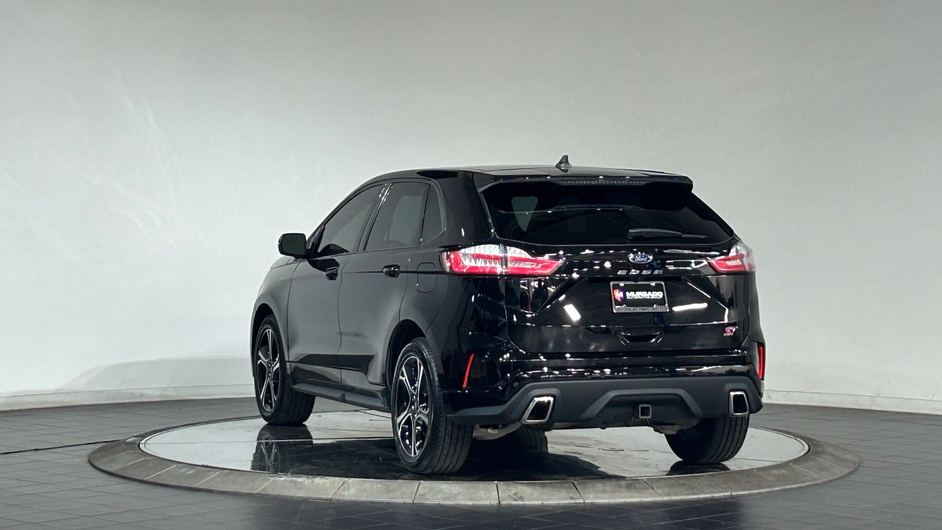 Used 2023 Ford Edge ST AWD/4WD image 7