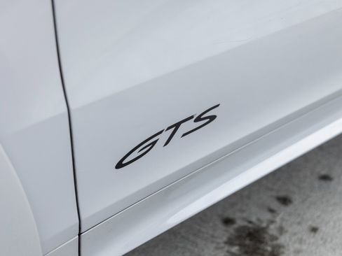 Certified 2025 Porsche Cayenne GTS image 18