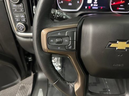 Used 2022 Chevrolet Silverado 3500 High Country AWD/4WD image 15