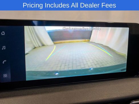 New 2026 Nissan Sentra SR w/ Floor Mat Package FWD image 9