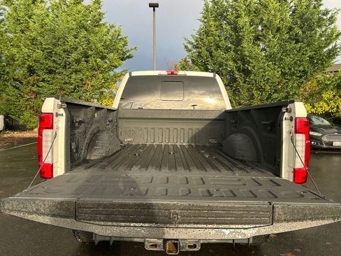 Used 2019 Ford F350 Platinum w/ Platinum Ultimate Package image 24