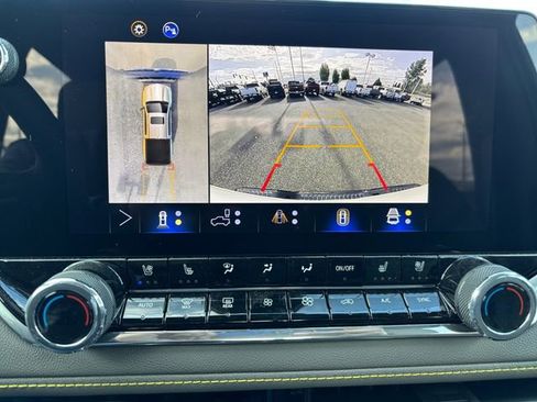 New 2025 Chevrolet Colorado ZR2 w/ Off-Road Front Bumper Package image 22